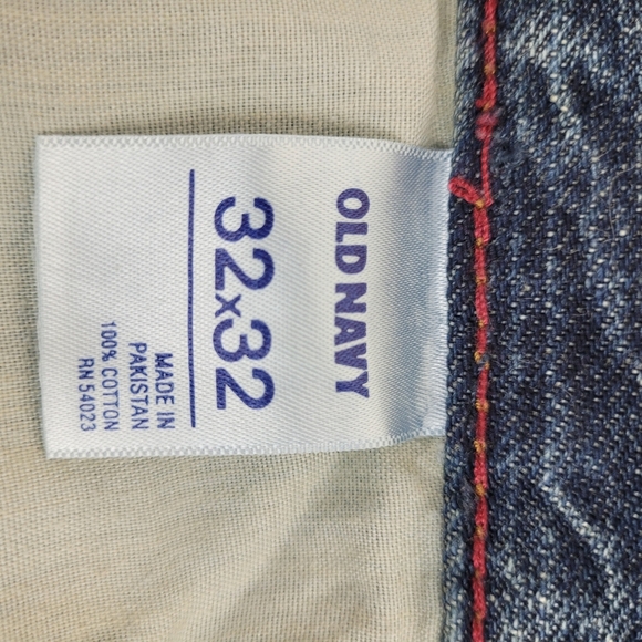 Old Navy Straight 100% Cotton Men's Blue Jeans 32 X32 medium wash whiskering - Picture 10 of 11
